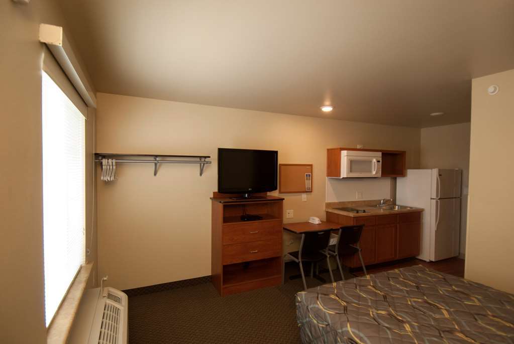 Woodspring Suites Williston Værelse billede