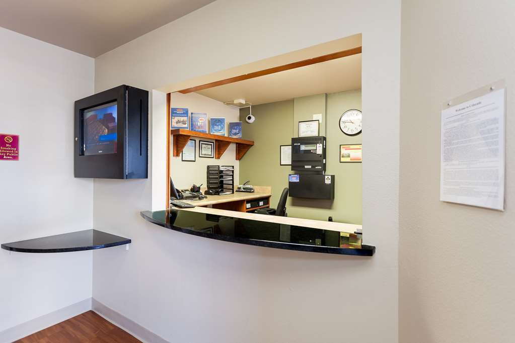 Woodspring Suites Williston Interiør billede