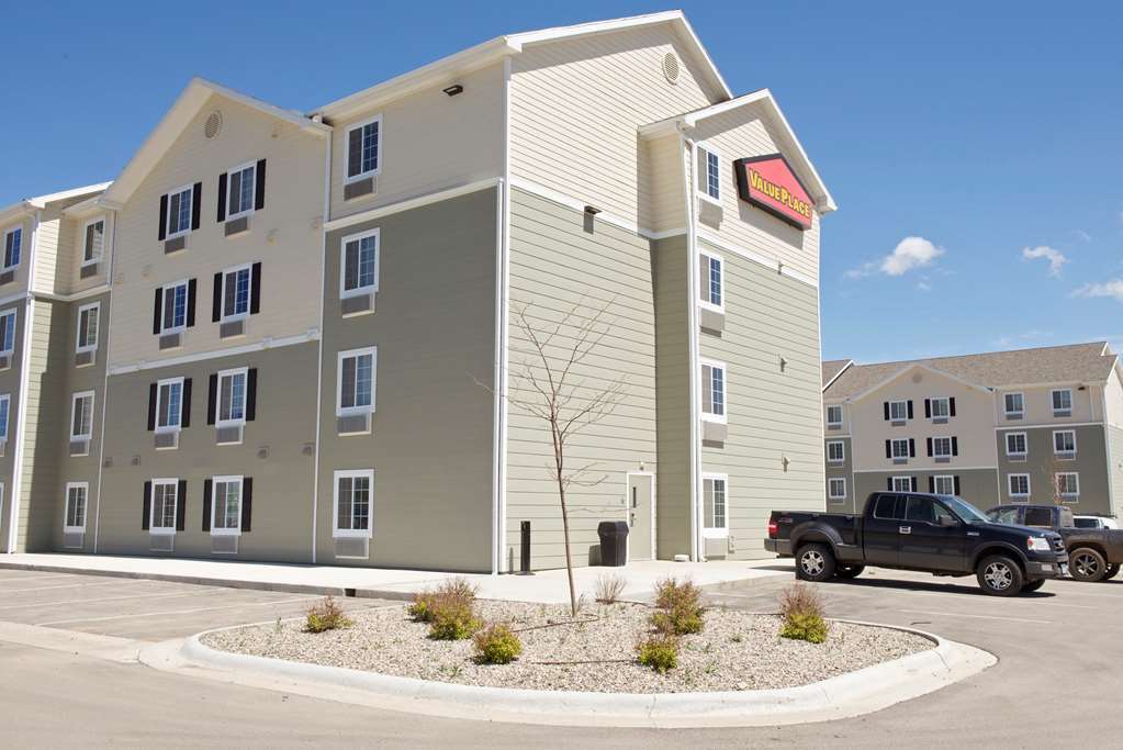 Woodspring Suites Williston Eksteriør billede